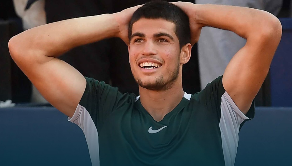 才游泳运动 才游泳运动